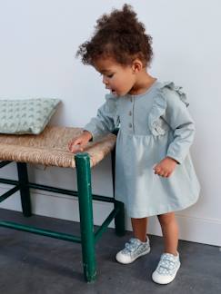 Vestido em moletão, folho em bordado inglês, para bebé Vestido em moletão, folho em bordado inglês, para bebé