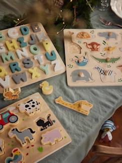 Brinquedos-Puzzle de letras de encaixar, em madeira