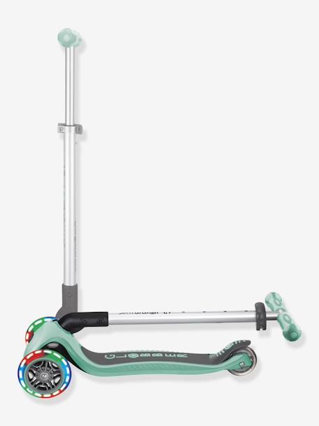 Trotinete dobrável com luz e 3 rodas - Primo Foldable Lights - GLOBBER azul+lilás+verde-menta 