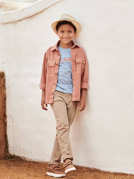 Casaco modelo camisa, em tecido com efeito de tingimento tipo pigmento, para menino terracota 