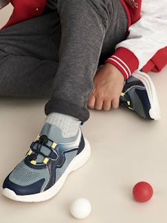 Calçado-Sapatilhas de desporto, com elástico, rasto grosso, para criança