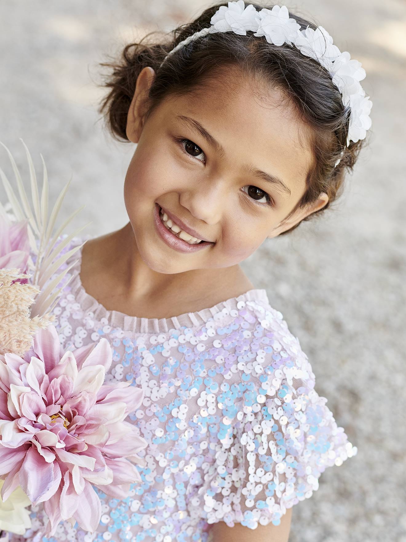 Vestido de cerimónia com flores e ponto cheio, cinto para atar atrás, para  menina-Menina 2-14 anos-Vertbaudet