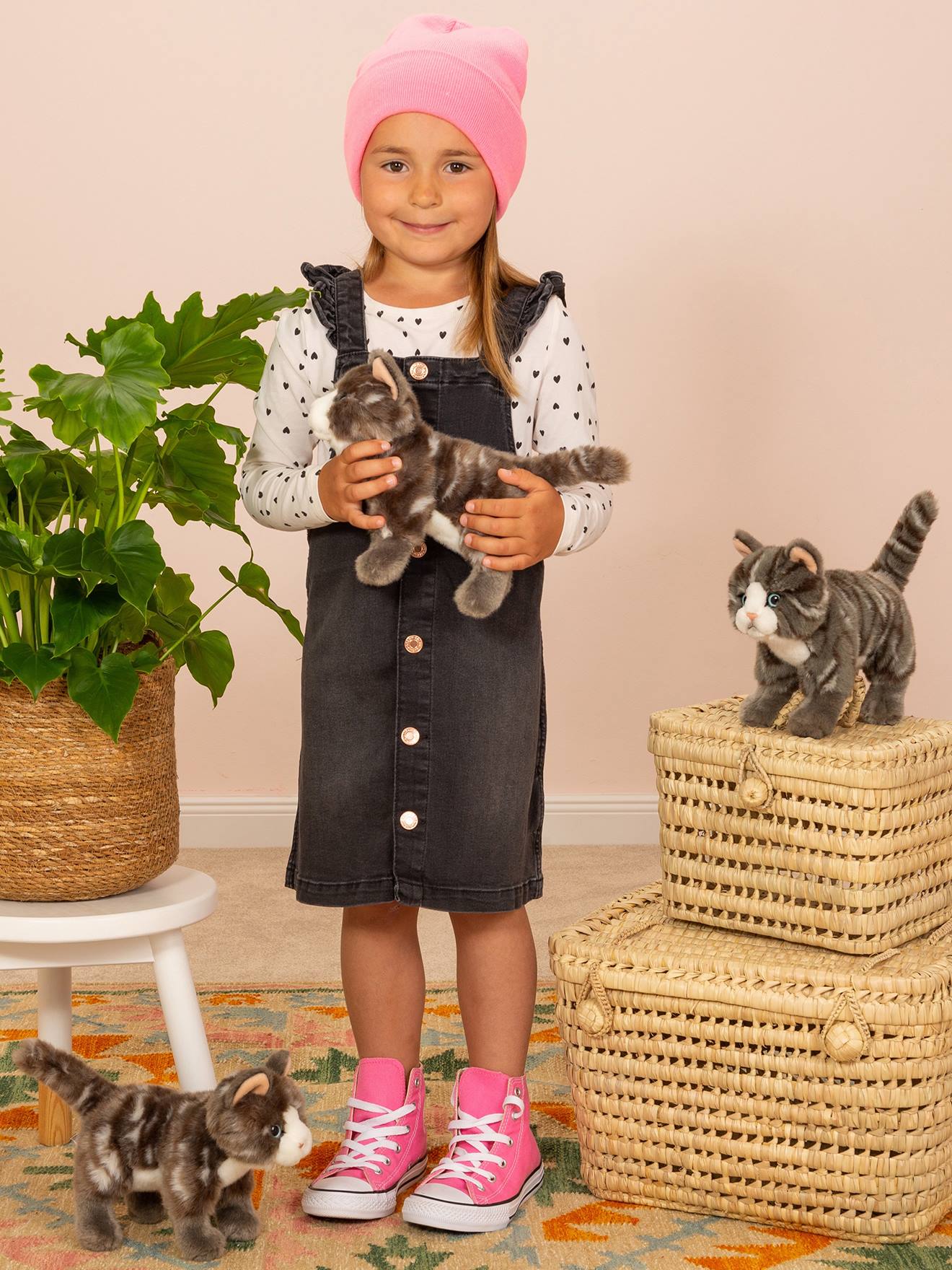 Peluche Gato de Pé 20 cm Tigrado Teddy Hermann riscas cinzentas