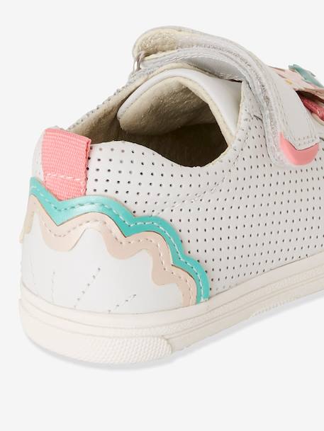 Sapatilhas em pele para menina, coleção autonomia Branco claro liso com motivo+BRANCO MEDIO LISO COM MOTIVO 