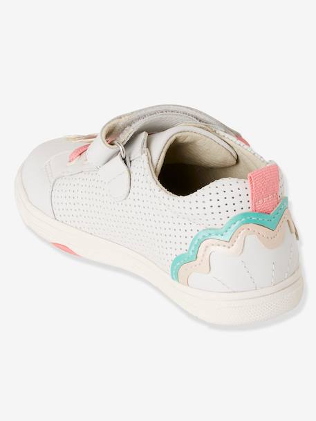 Sapatilhas em pele para menina, coleção autonomia Branco claro liso com motivo+BRANCO MEDIO LISO COM MOTIVO 