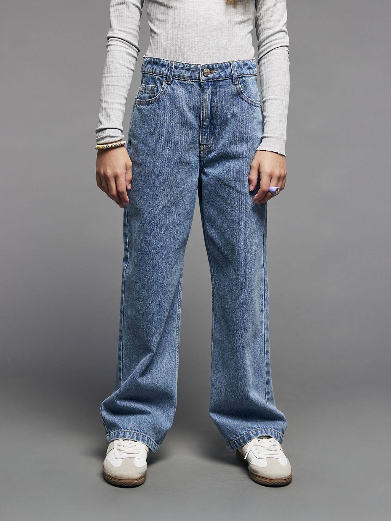 Jeans largos para menina JONEN.  azul medio